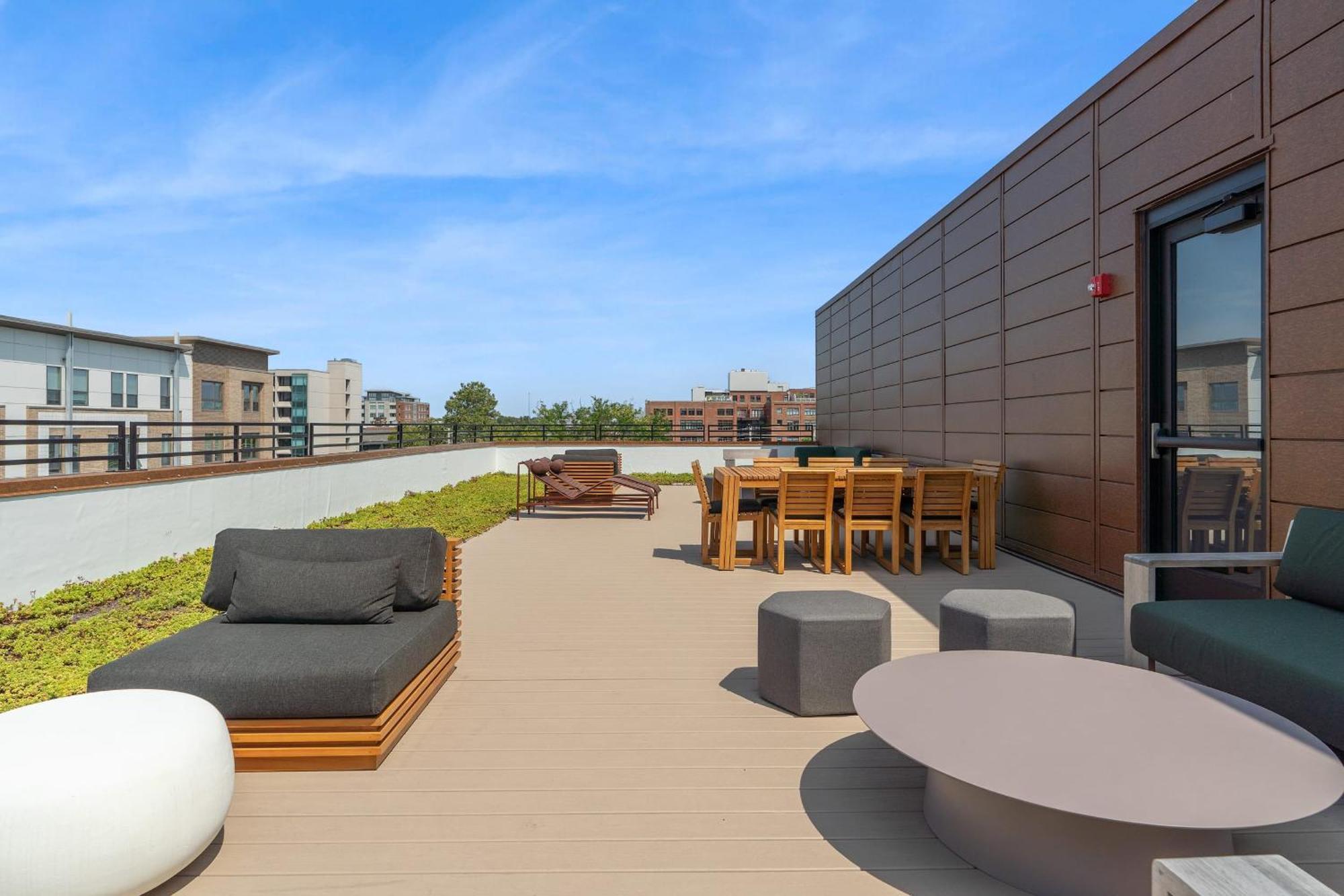 Cozysuites On Mass With Garage Parking #6